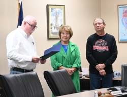 Holdrege Mayor Jim Liffrig reading the Arbor Day Proclamation.